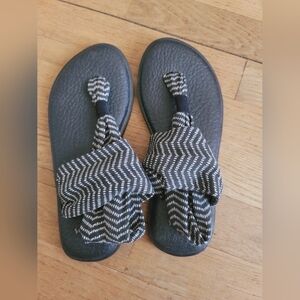 Sanuk Yoga Sling 2‎ Sandal, Black/Natural Congo, Size 6